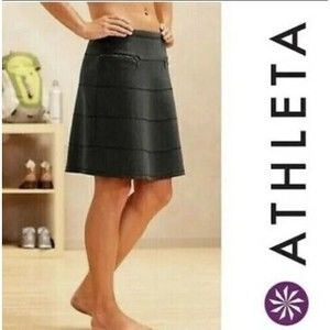 Athleta Strata A-Line Skirt Women's Size XS Black Athleisure Cotton Stretch